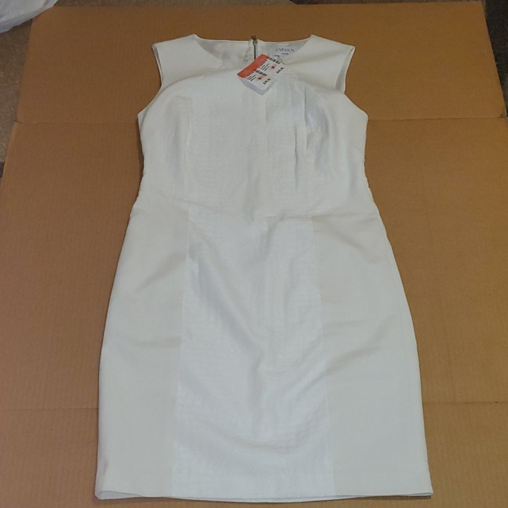 White Sleeveless Dress